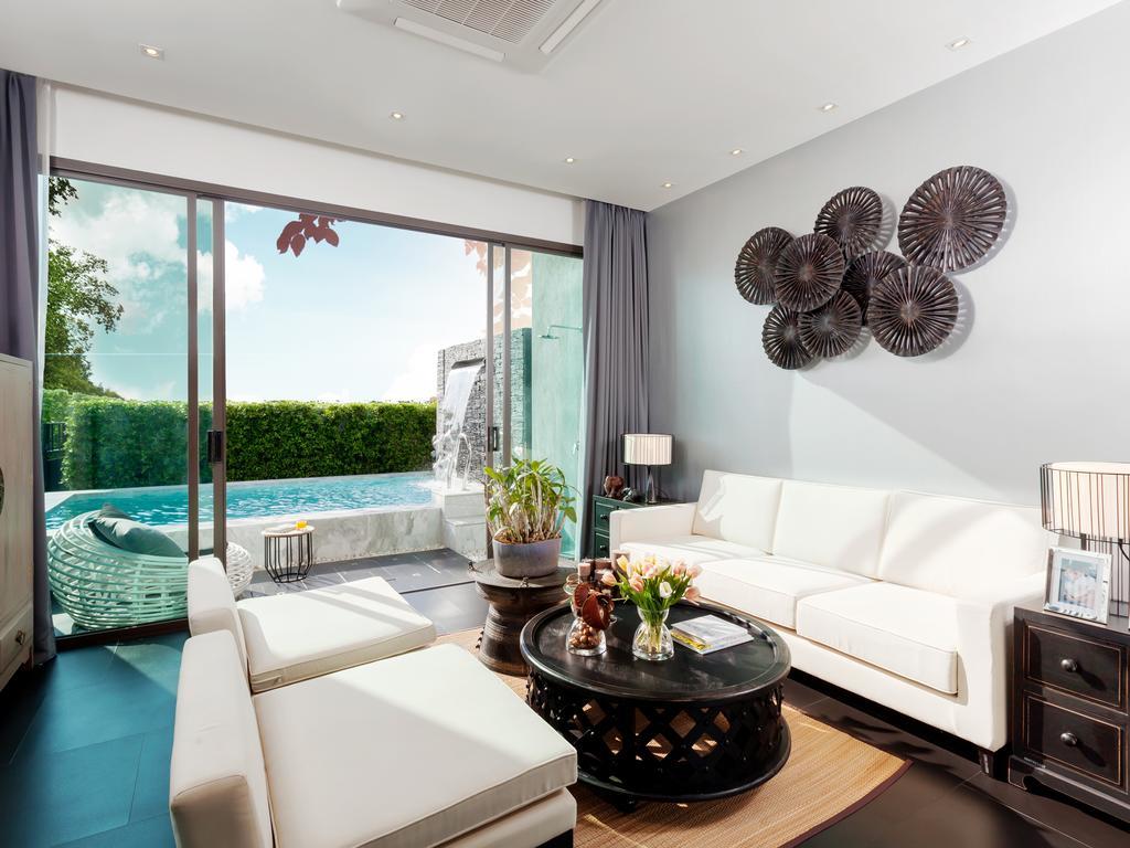 The 8 Pool Villa Chalong Room photo